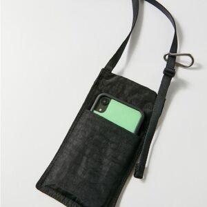 Baggu phone sling